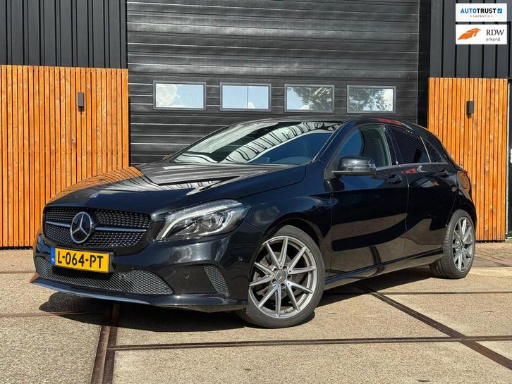 Mercedes-Benz A-klasse 200 Motorsport Ed. Adaptive cruise Pa, Auto's, Mercedes-Benz, Bedrijf, Te koop, A-Klasse, ABS, Achteruitrijcamera
