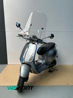 Vespa Primavera Elettrica | Zilver | DEMO, Fietsen en Brommers, Scooters | Vespa, Ophalen, Overige modellen, Elektrisch, Zo goed als nieuw