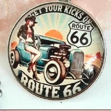 Hanger Pin-up en Hot Rod met ketting of sleutelring beschikbaar voor biedingen