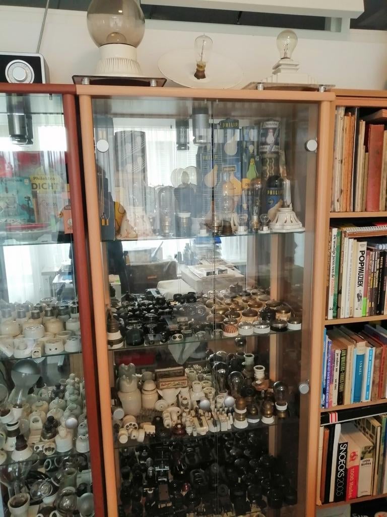 Unieke en zeldzame antieke elektro techn. Stekker/schakelmat, Ophalen
