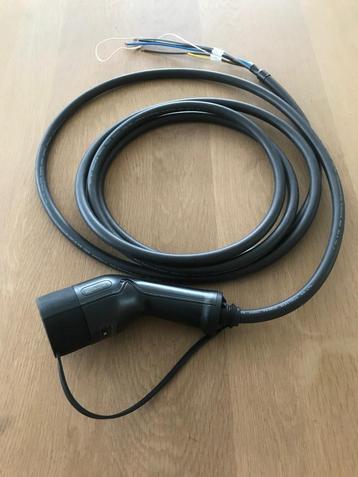 laadkabel voor elektrische auto beschikbaar voor biedingen