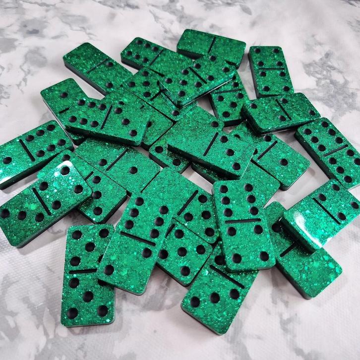 Luxe glitter Domino set groen zwart Resin Art, Hobby en Vrije tijd, Gezelschapsspellen | Bordspellen, Nieuw, Ophalen of Verzenden