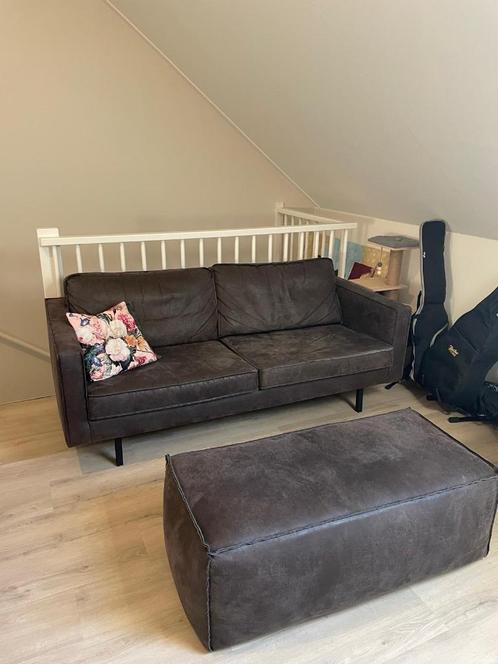 BePureHome Rodeo 2.5-zits bank & hocker | Zwart/Grijs | Leer, Huis en Inrichting, Banken | Voetenbanken en Poefen, Gebruikt, 125 cm of meer