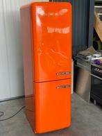 Zeer nette smeg oranje koelkast, Witgoed en Apparatuur, Koelkasten en IJskasten, Bella, 200 liter of meer, 60 cm of meer, Zo goed als nieuw