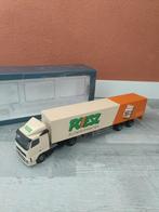 Poiesz sneek lion toys volvo, Hobby en Vrije tijd, Modelauto's | 1:50, Ophalen of Verzenden, Zo goed als nieuw, Bus of Vrachtwagen