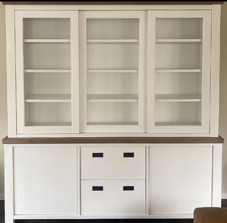 Buffetkast / servieskast Bondi - De Bommel Meubelen, Huis en Inrichting, Kasten | Buffetkasten, Zo goed als nieuw, 200 cm of meer