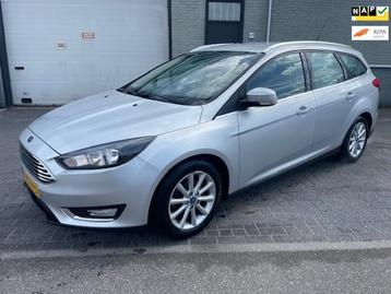 Ford Focus Wagon 1.0 Titanium (MOTOR ROOKT ) beschikbaar voor biedingen