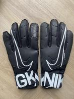 Nike voetbalhandschoenen (size 9), Sport en Fitness, Voetbal, Maat L, Ophalen of Verzenden, Zo goed als nieuw, Handschoenen