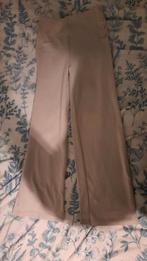 Crèmekleurige broek, Kinderen en Baby's, Kinderkleding | Maat 134, Broek, Meisje, Ophalen of Verzenden, Zo goed als nieuw