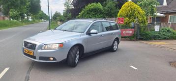 Volvo V70 2.0 Momentum YOUNG TIMER AUTO beschikbaar voor biedingen