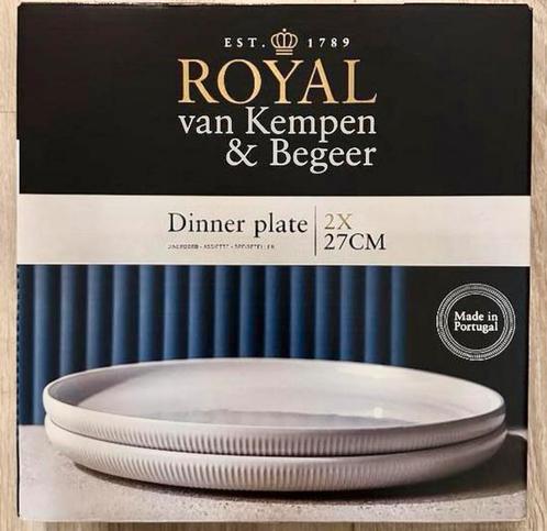 Royal VKB Portugese dinerborden (wit), Huis en Inrichting, Keuken | Servies, Nieuw, Bord(en), Overige stijlen, Porselein, Ophalen