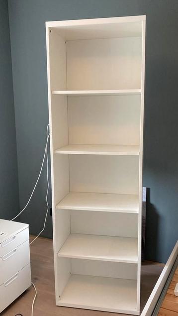 Billie (IKEA) kast