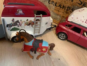 Schleich Auto + Paardentrailer beschikbaar voor biedingen