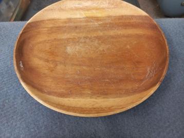 Houten "Fruit" op schaaltje beschikbaar voor biedingen