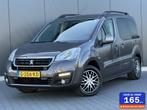 Peugeot Partner Tepee 1.2 PureTech Allure LED - Trekhaak - L, Auto's, Peugeot, Voorwielaandrijving, 65 €/maand, Stof, Gebruikt