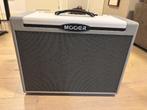 GITAAR VERSTERKER, Muziek en Instrumenten, Versterkers | Bas en Gitaar, Ophalen, Zo goed als nieuw, 100 watt of meer