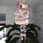 Mooie grote gekleurde schelpenhanger 60 cm lang, Ophalen, Gebruikt