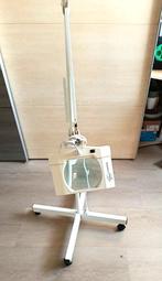 Loep op wielen, Ophalen of Verzenden, Zo goed als nieuw, Vergrootglas of Loep