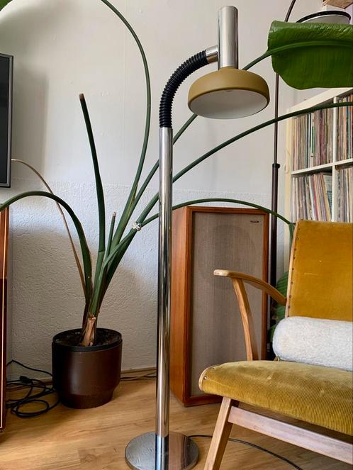 Vintage anvia vloerlamp geel groen, Huis en Inrichting, Lampen | Vloerlampen, Zo goed als nieuw, Metaal, Ophalen of Verzenden