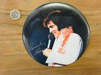 Elvis Presley - Originele 70's GROTE 'Pancake' Button (USA), Overige typen, Zo goed als nieuw, Verzenden