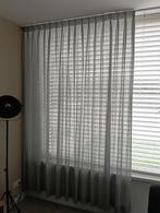 Inbetween gordijnen licht grijs!, Huis en Inrichting, Ophalen, 200 cm of meer, Zo goed als nieuw, 200 cm of meer