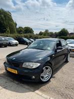 BMW 1-Serie 2.0 118I 2006 Zwart, Auto's, 1-Serie, Achterwielaandrijving, 1995 cc, 1225 kg