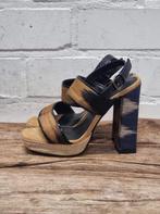 Hoss Intropia - Mooie leren sandalen met hak maat 36 - Nieuw, Nieuw, Sandalen of Muiltjes, Blauw, Ophalen of Verzenden