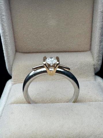 14k Gouden Ring met 0.30ct Diamant beschikbaar voor biedingen