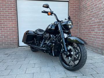 Harley Davidson Road King Special (nieuwstaat)  beschikbaar voor biedingen