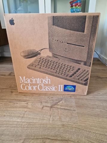 Apple Macintosh Color Classic II beschikbaar voor biedingen