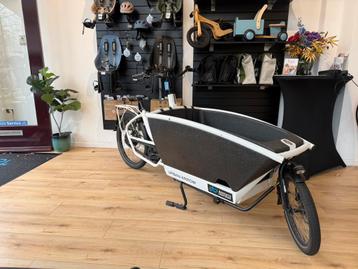 Herfst vakantie deals! Urban Arrow Family active plus 2021 beschikbaar voor biedingen