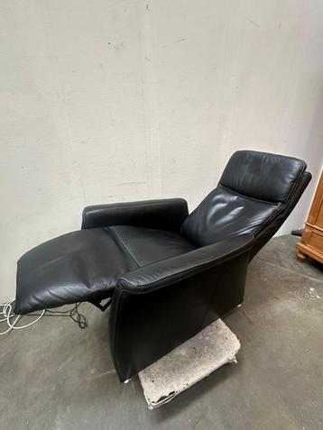Elektrische zwart leder  Relax fauteuil beschikbaar voor biedingen
