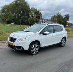 Peugeot 2008 1.2  2016 Wit, Pano, Trekhaak Distributie nieuw, Voorwielaandrijving, 1270 kg, Leder en Stof, Bedrijf