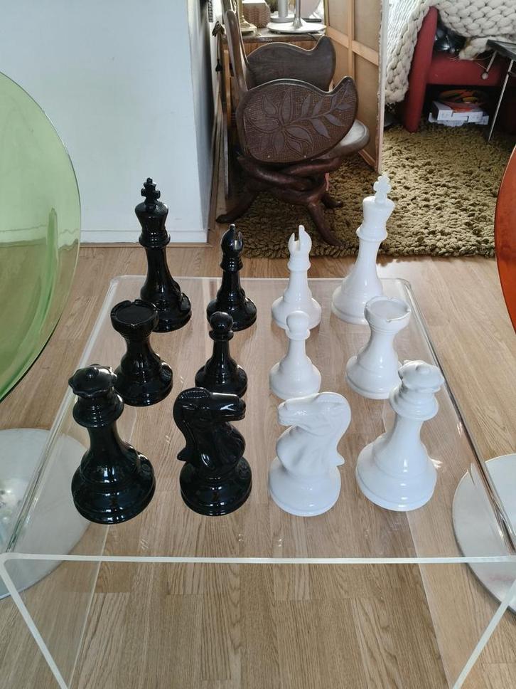 Keramiek Schaakstukken Zwart/Wit Decoratie, Huis en Inrichting, Woonaccessoires | Overige, Gebruikt, Ophalen of Verzenden