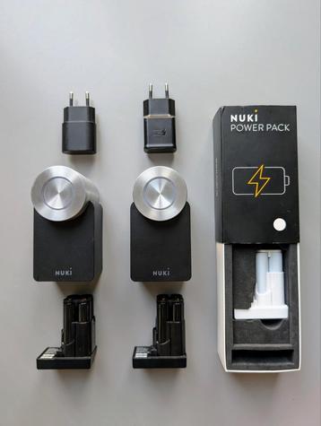2x Nuki 3.0 Pro inclusief extra powerpack + 2 opladers beschikbaar voor biedingen