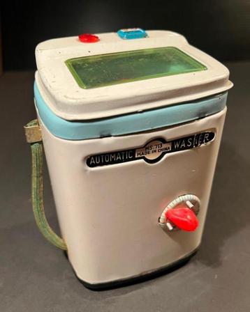 Blikken wasmachine beschikbaar voor biedingen