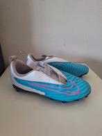 Voetbal schoenen Nike Phantom maat 36, Maat XS of kleiner, Ophalen of Verzenden, Gebruikt, Schoenen