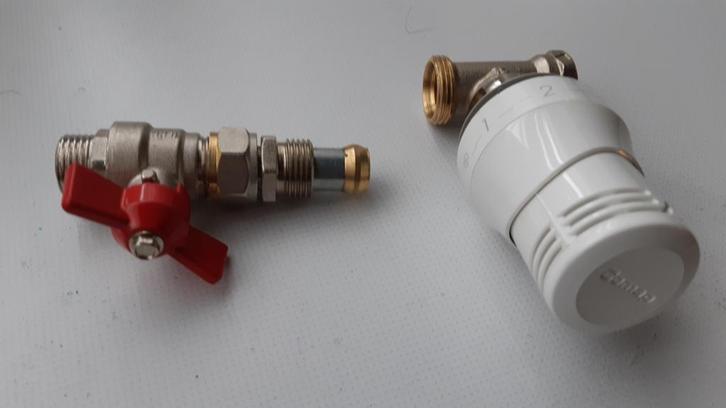 CV afsluiters, Doe-het-zelf en Verbouw, Verwarming en Radiatoren, Zo goed als nieuw, Minder dan 30 cm, Minder dan 60 cm, Ophalen of Verzenden