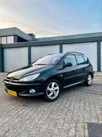 Peugeot 206 SW 1.4 2004  / TREKHAAK / ELEKTR PAKKET / APK!!, Auto's, Peugeot, Voorwielaandrijving, Euro 5, 1360 cc, Zwart