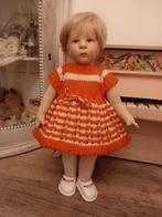 Vintage gebreid wollen poppen jurkje  jaren 50, Verzamelen, Ophalen, Zo goed als nieuw, Kleertjes