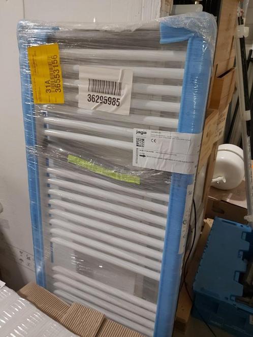 Diverse paneelradiatoren en design radiatoren, Doe-het-zelf en Verbouw, Verwarming en Radiatoren, Nieuw, Radiator, 800 watt of meer