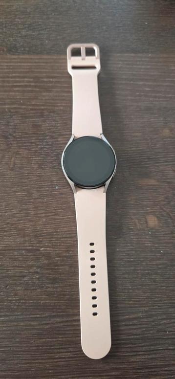 Galaxy Watch 5 Rose  beschikbaar voor biedingen
