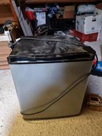 Mini Koelkast - Ideaal voor Dranken Koel te Houden, Witgoed en Apparatuur, Koelkasten en IJskasten, Ophalen, Minder dan 75 liter