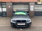 BMW 3-serie 318i vol optie,s groot navigatie scherm, Zwart, Navigatiesysteem, Bedrijf, Handgeschakeld