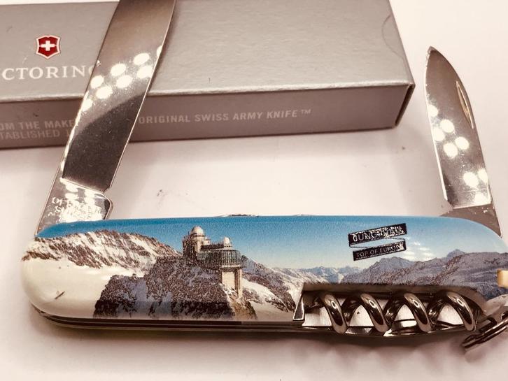 Victorinox JUNGFRAU top of Europe ZUG Reliëf Spartan, Caravans en Kamperen, Kampeergereedschap, Nieuw, Verzenden