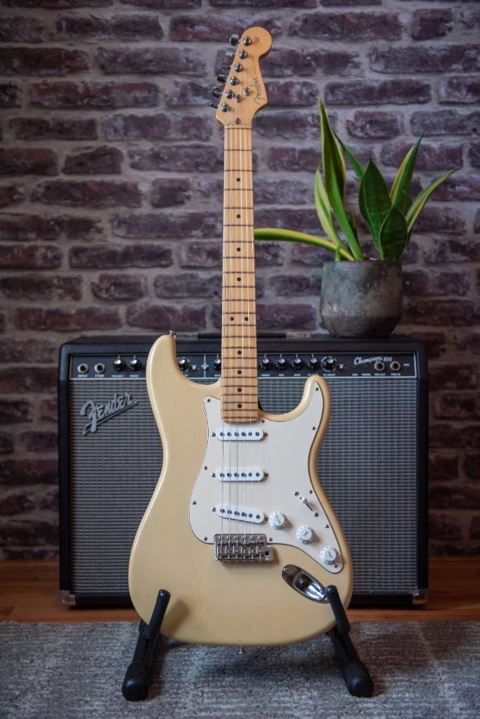 Gezocht: elektrische en/of akoestische gitaren!, Muziek en Instrumenten, Snaarinstrumenten | Gitaren | Elektrisch, Zo goed als nieuw