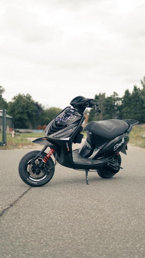Piaggio Zip 125 – Geldig bromkenteken, Fietsen en Brommers, Scooters | Piaggio, Zo goed als nieuw, Zip, Ophalen of Verzenden