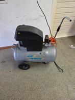 Kinzo compressor 50 liter, Doe-het-zelf en Verbouw, Ophalen, 6 tot 10 bar, Zo goed als nieuw, 25 tot 100 liter