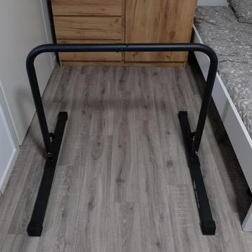 Calisthenics bar beschikbaar voor biedingen