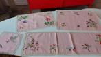 4 vintage roze hand geborduurde tafel linnen uit Frankrijk, Ophalen of Verzenden